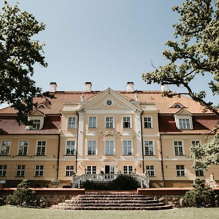 Hotel Malpils Manor Exterior foto